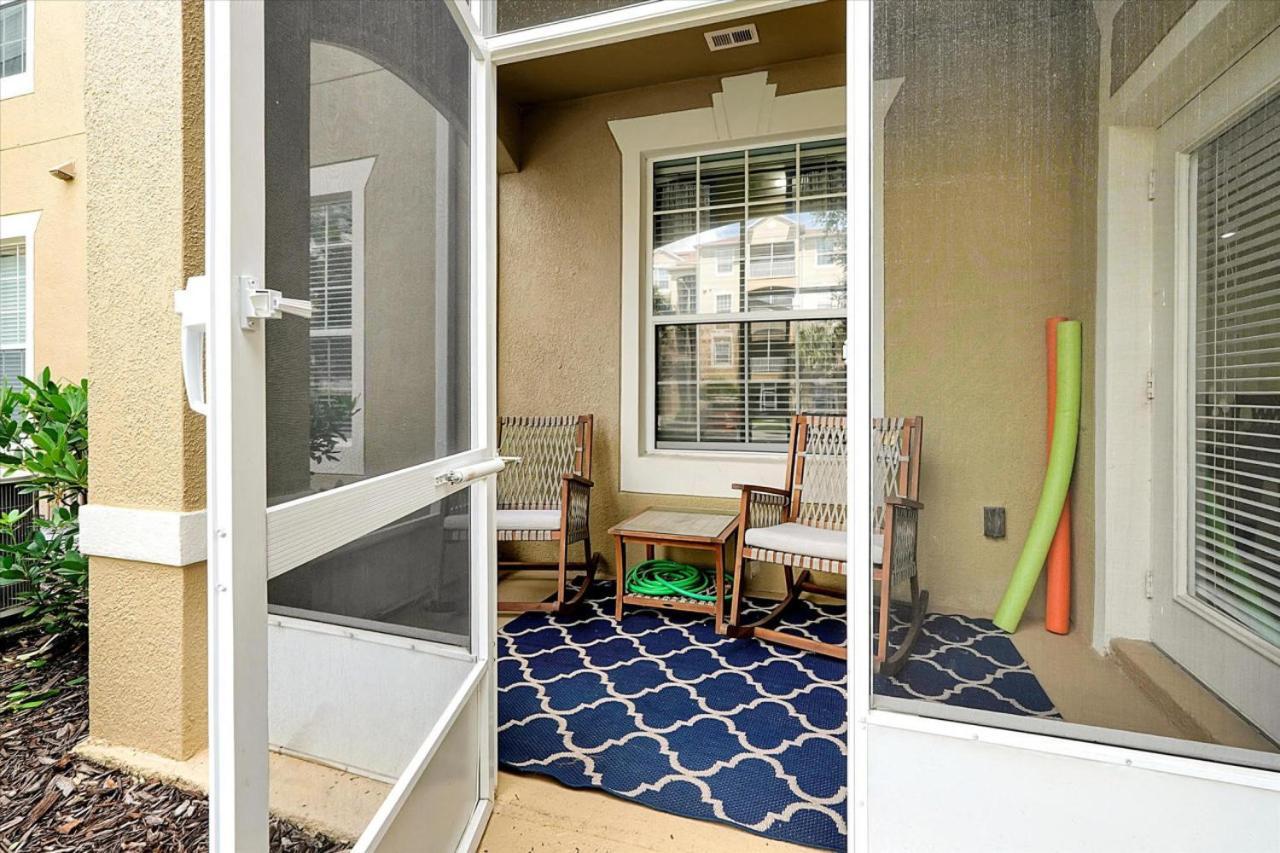 Windsor Hills Spacious Condo,pool,slides,by