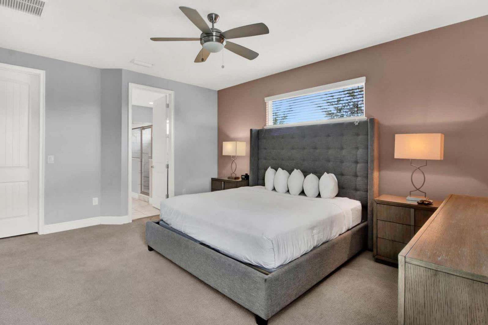 Minutes To Pool Air Hockey Dog Friendly Holiday home Orlando