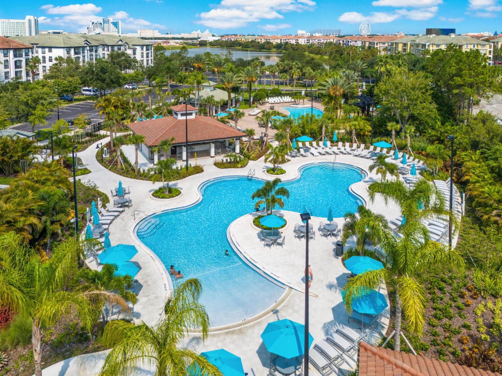 New And Gorgeous Townhome, Vista Cay - 4008 Apartment