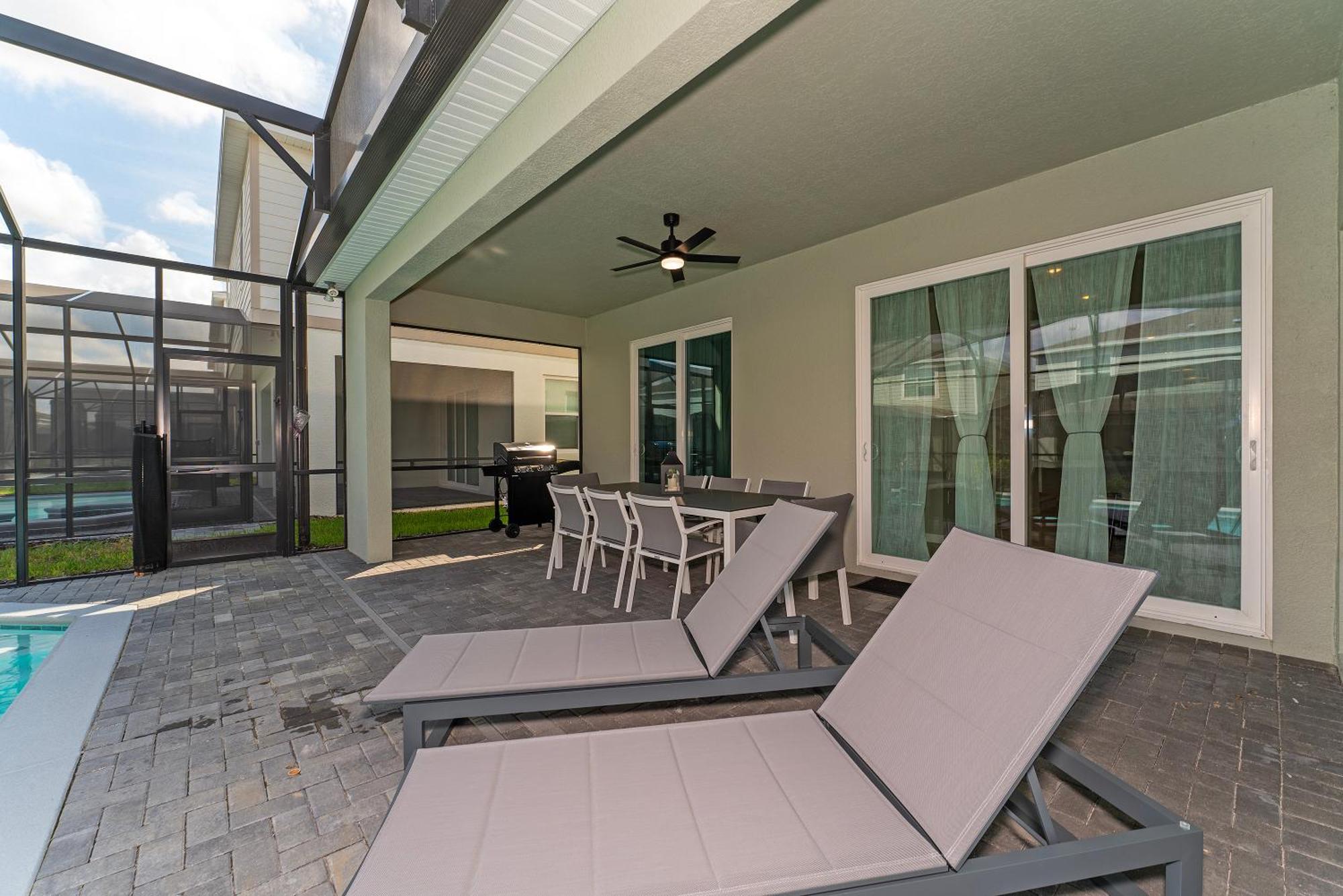 Incredible New 5bd With Pool And Bbq Grill Holiday home