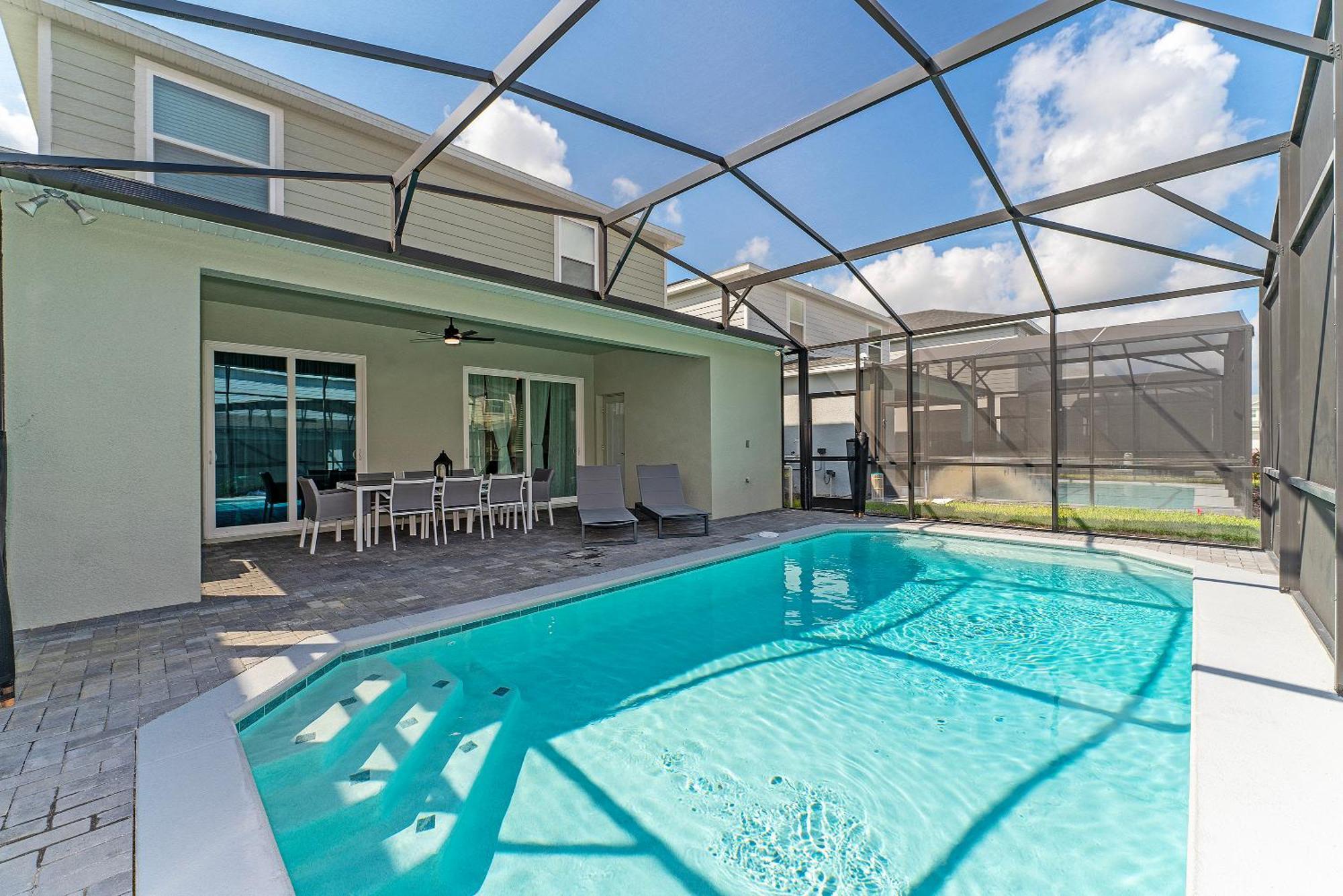 Holiday home Incredible New 5bd With Pool And Bbq Grill *