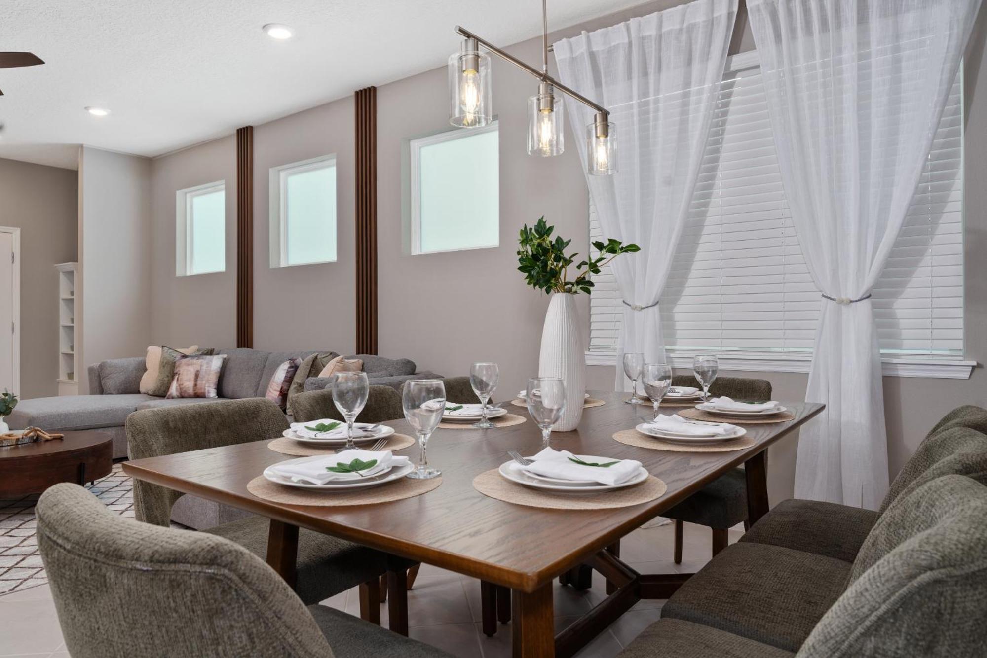 Incredible New 5bd With Pool And Bbq Grill