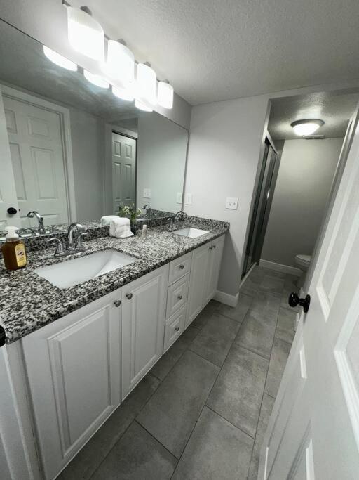 Hub Apartment