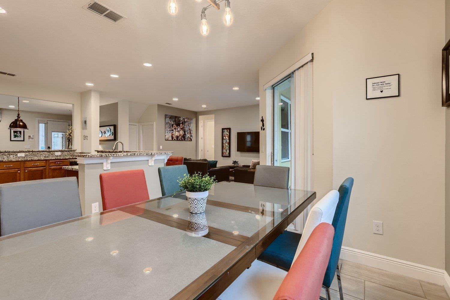 Sunset 6 Bdrm With Modern Living At Encore