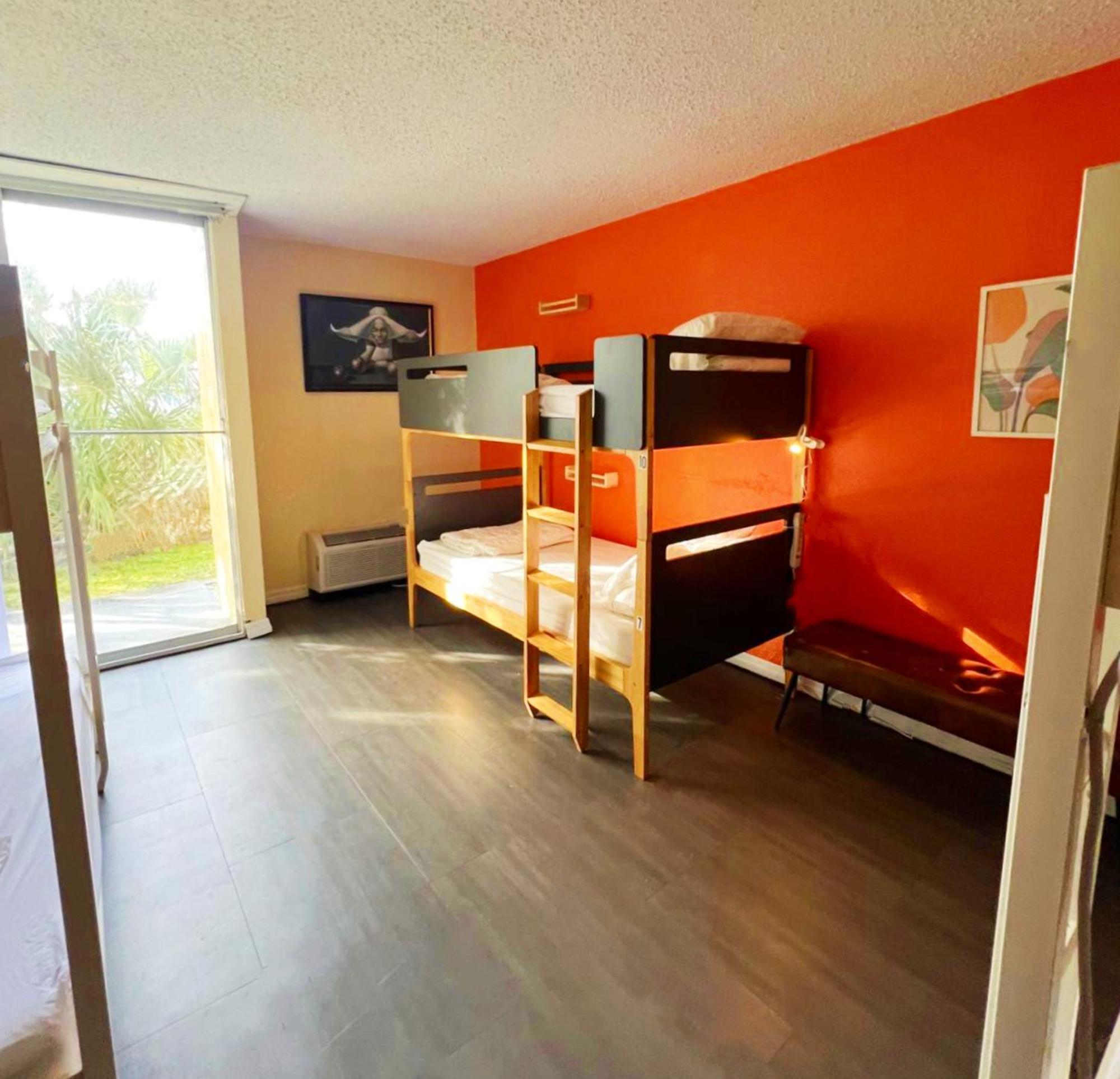 Bposhtels Florida Mall * Orlando