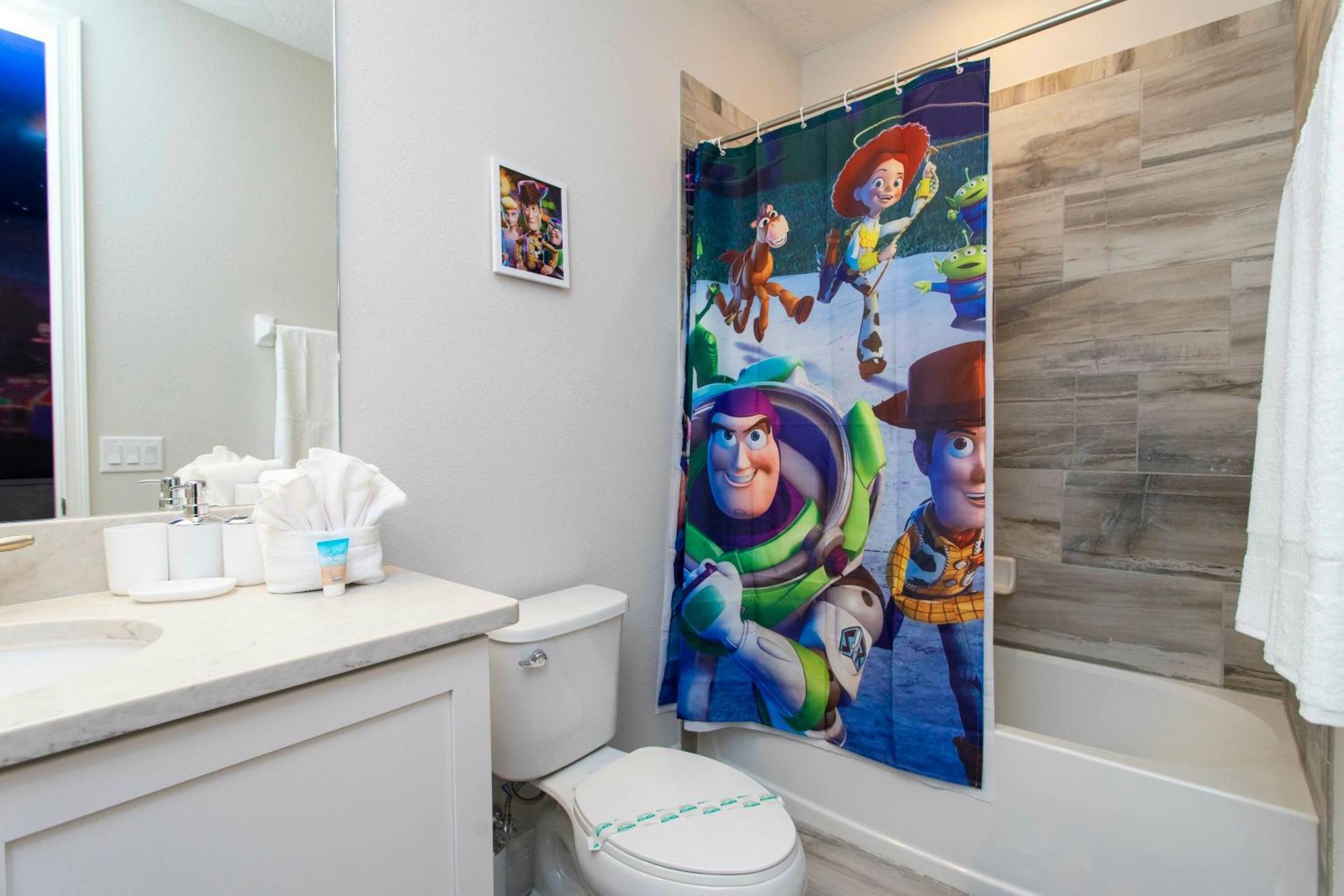 Beautiful Themed Single With Private Pool And Game Ec0405 *