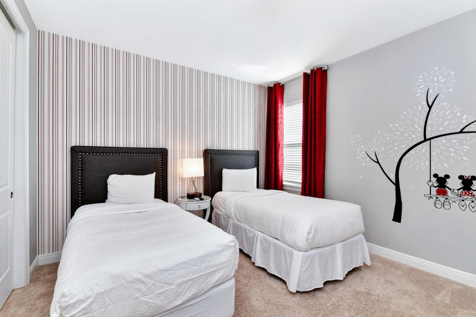 Gorgeous Six Bedroom House With Private Pool Near At Encore By Rentyl - 781la *