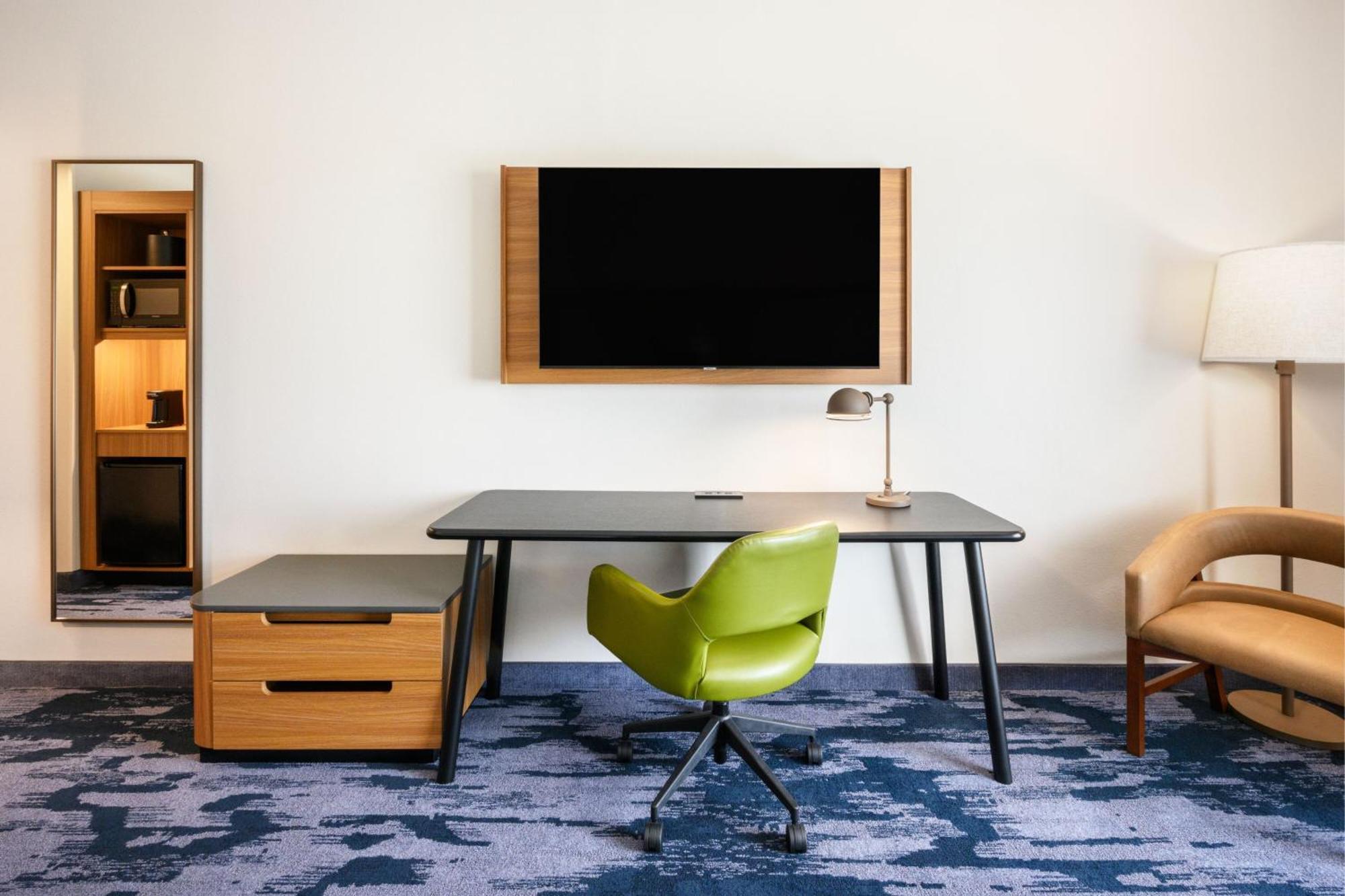 Fairfield By Marriott & At Millenia * Orlando