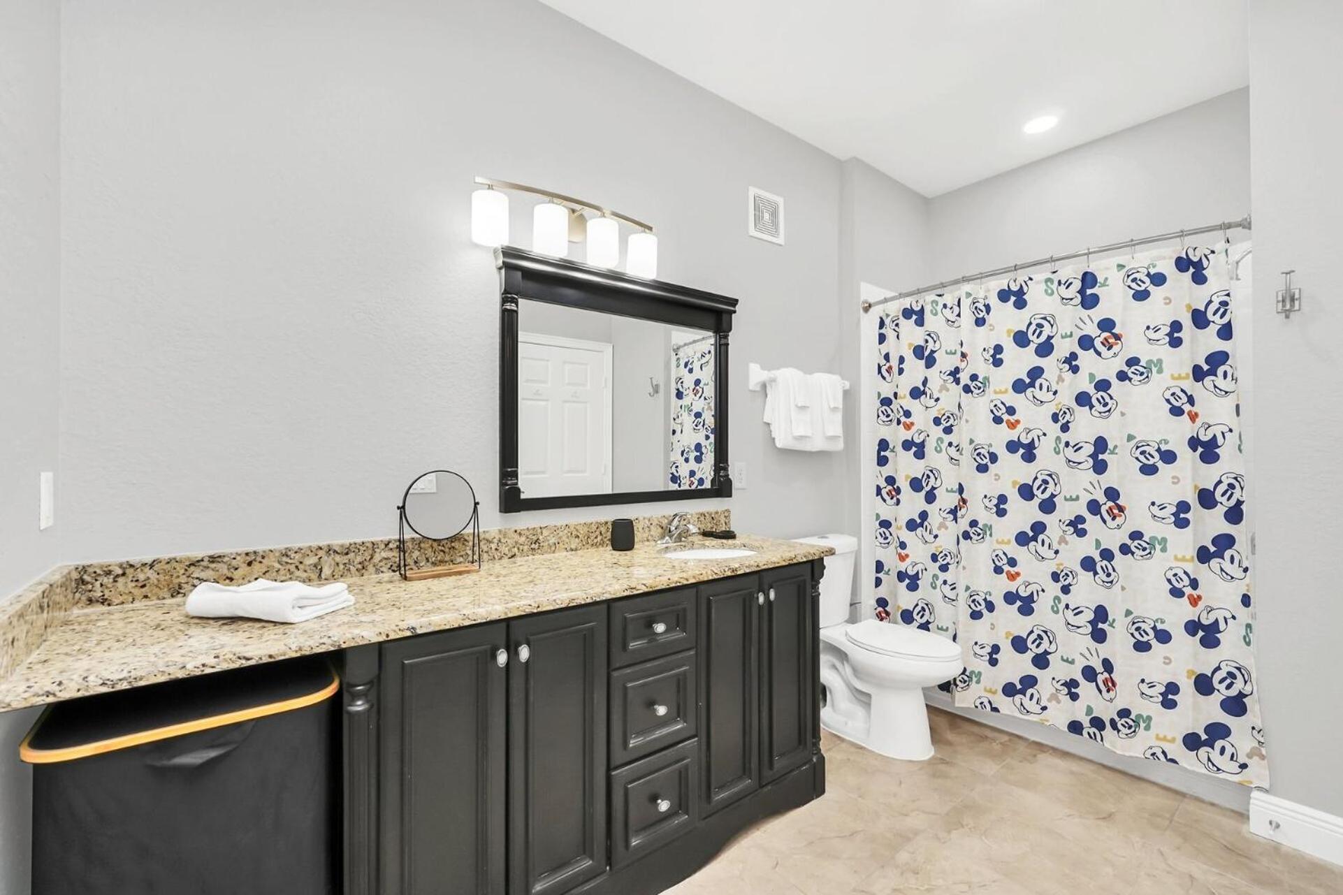 Villa Serene 3 Bedroom Retreat In Orlando6494 Orlando