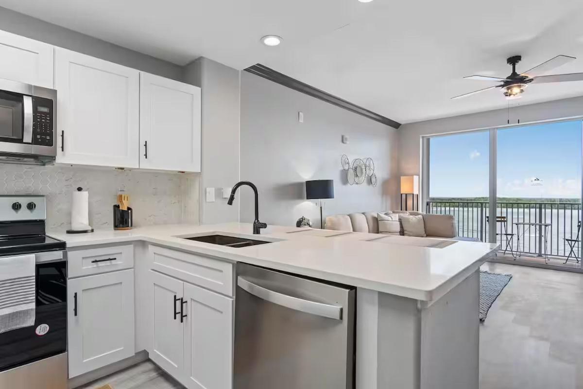Luxury 1br Lakeview Near Disney! Orlando
