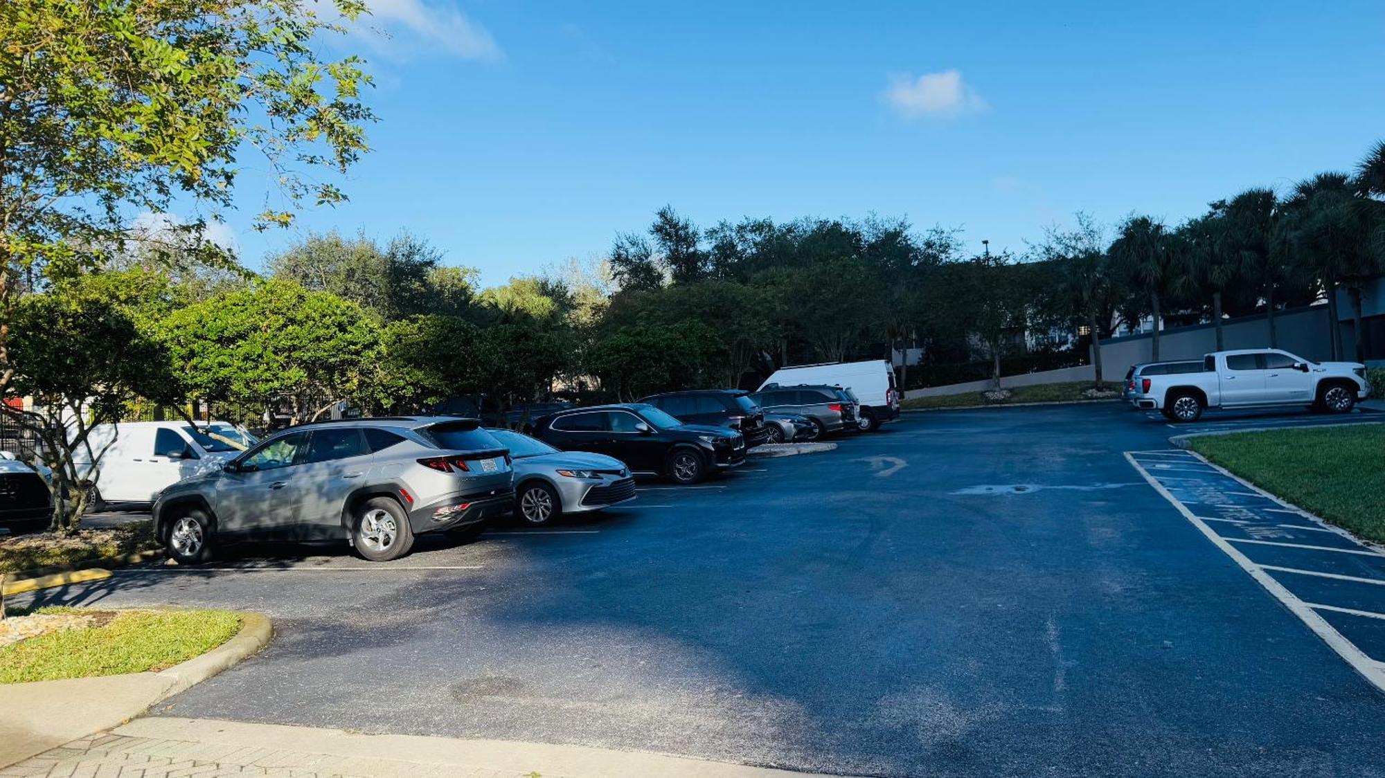 Luxury 1br Lakeview Near Disney! Apartment