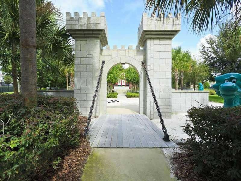Luxury 3-bdr House With Pool Next To Holiday home Orlando