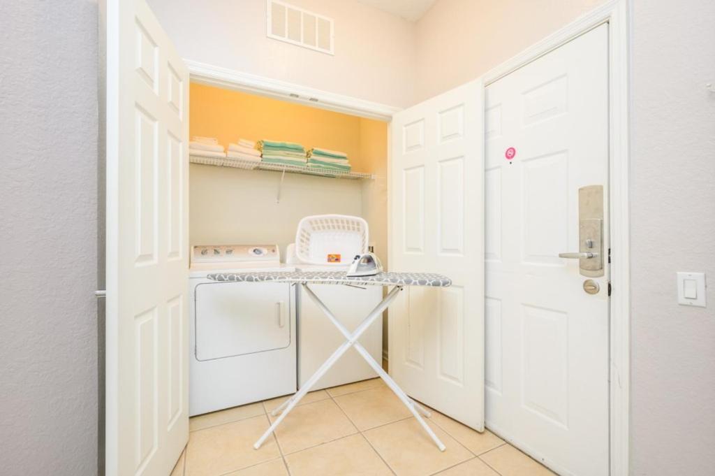 Holiday home Epic Universe New Deluxe Condo, Vista Cay - 3022 *