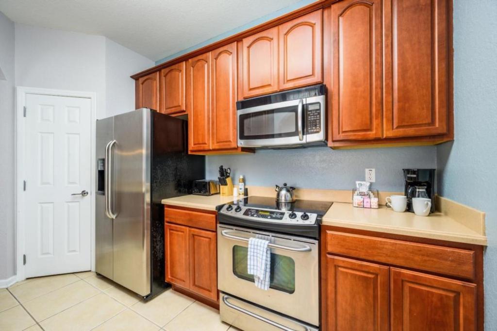 Holiday home Epic Universe New Deluxe Condo, Vista Cay - 3022 *