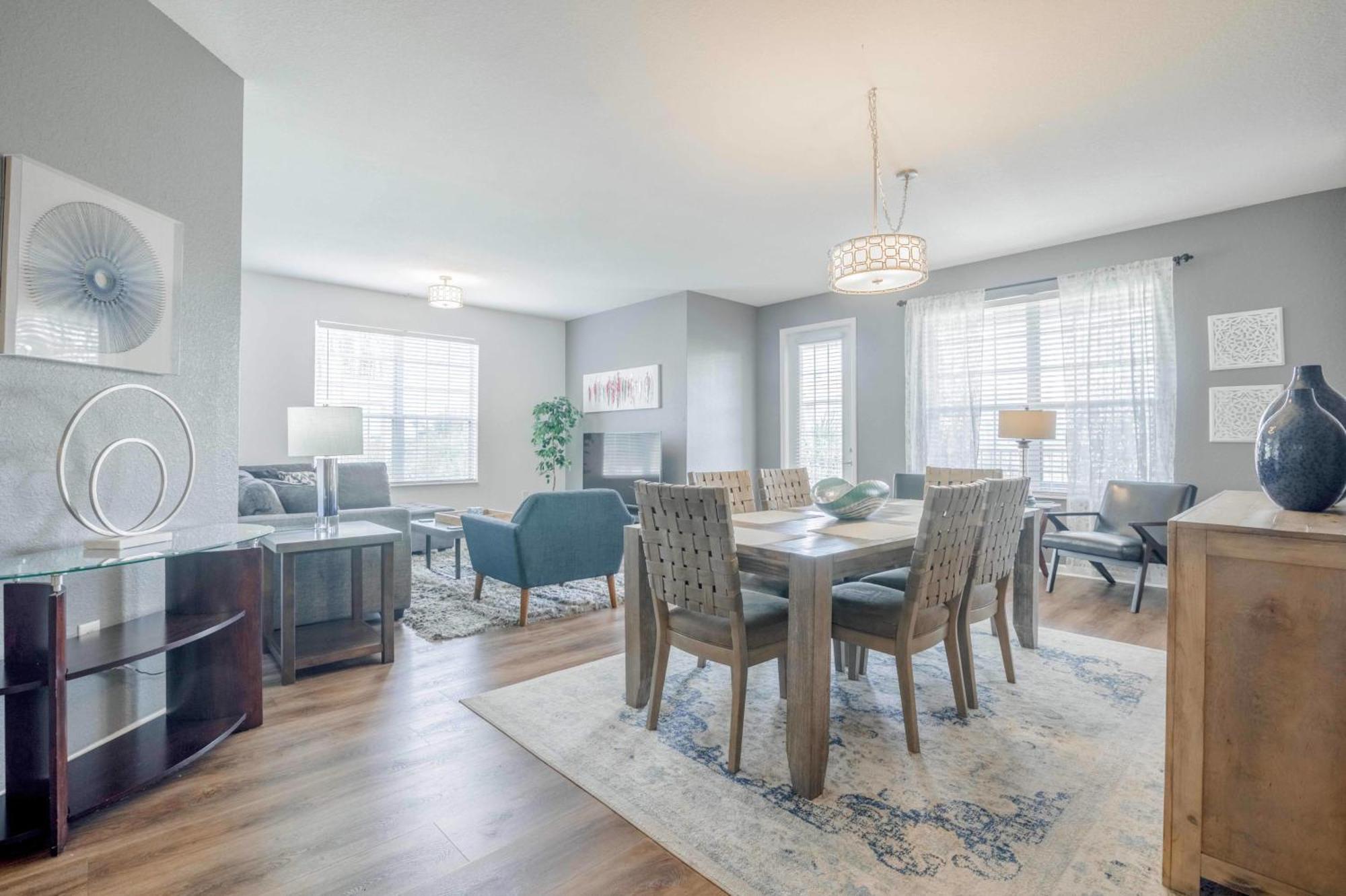 Stylish Vista Cay Luxury Electra Near Theme Parks, And Walk To The Convention Center