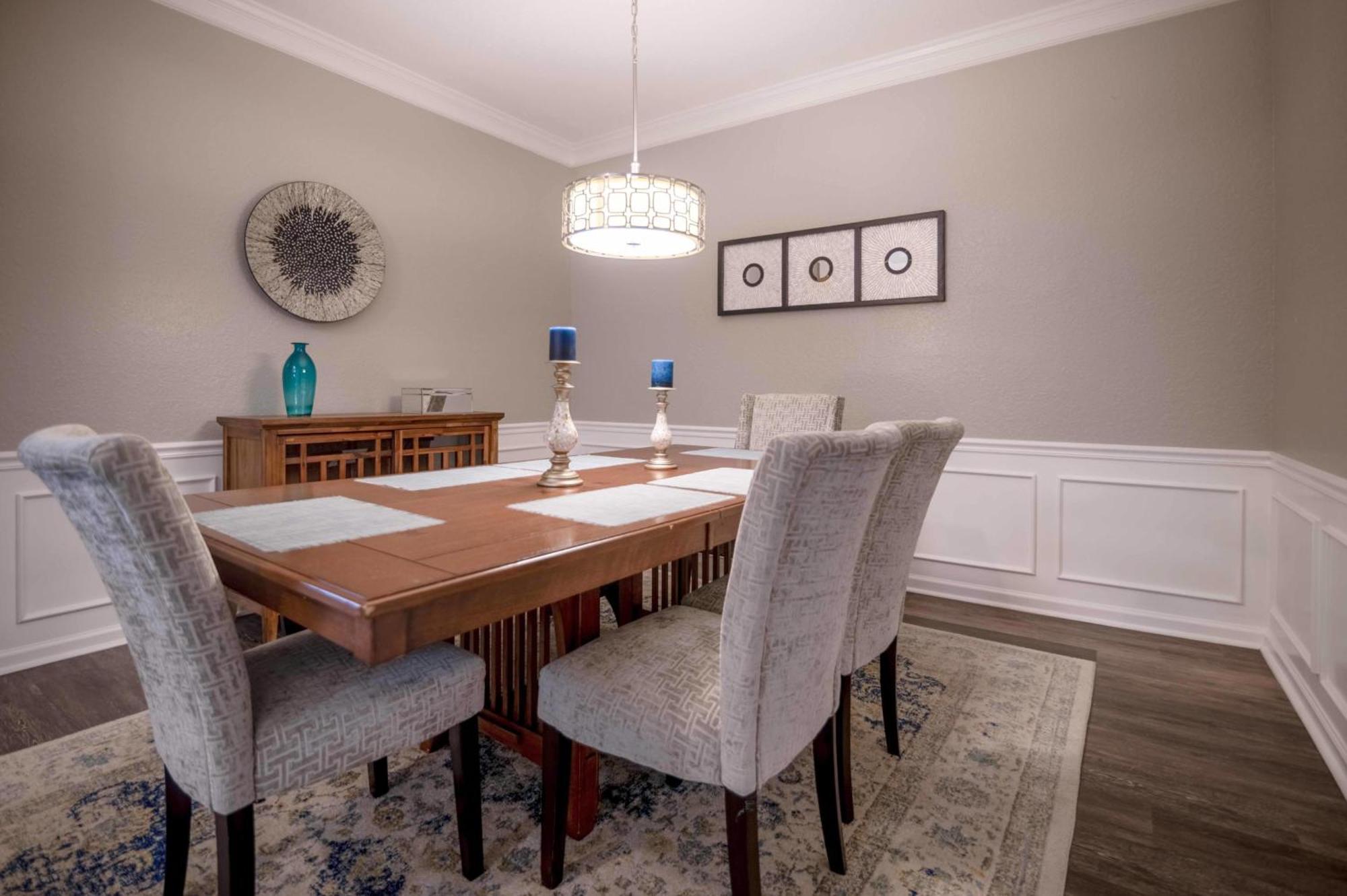 Stylish Vista Cay Lakeview Nirvana Near Theme Parks, And Walk To The Convention Center Apartment *