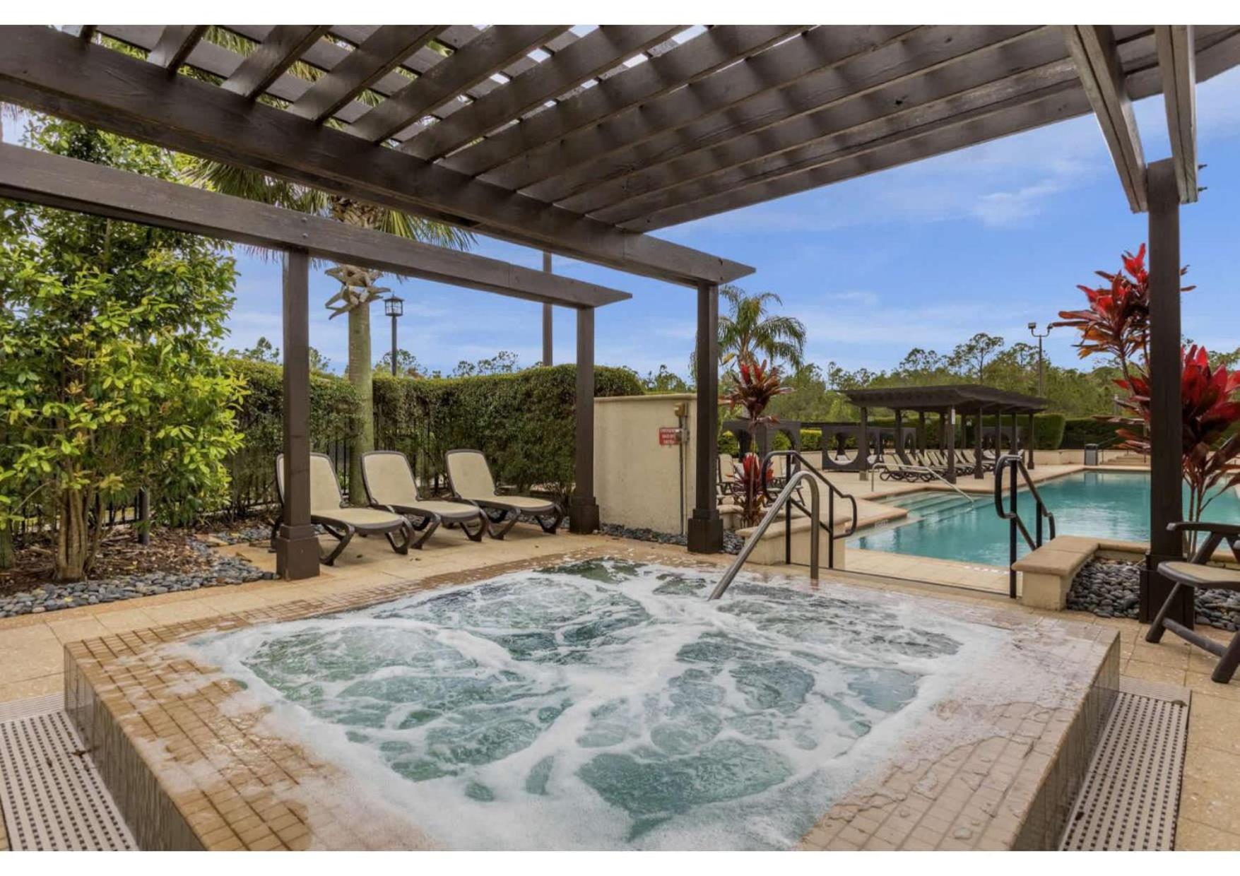 Easter Fun Starts Here - Townhome By Disney! *