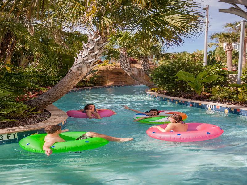 Resort Universal's Bay