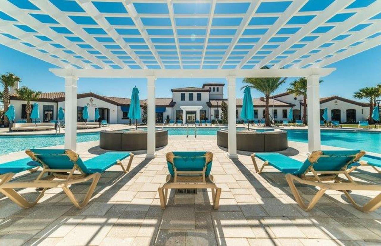 Windsor-5 Bed Townhouse W/splashpool-3804ww *