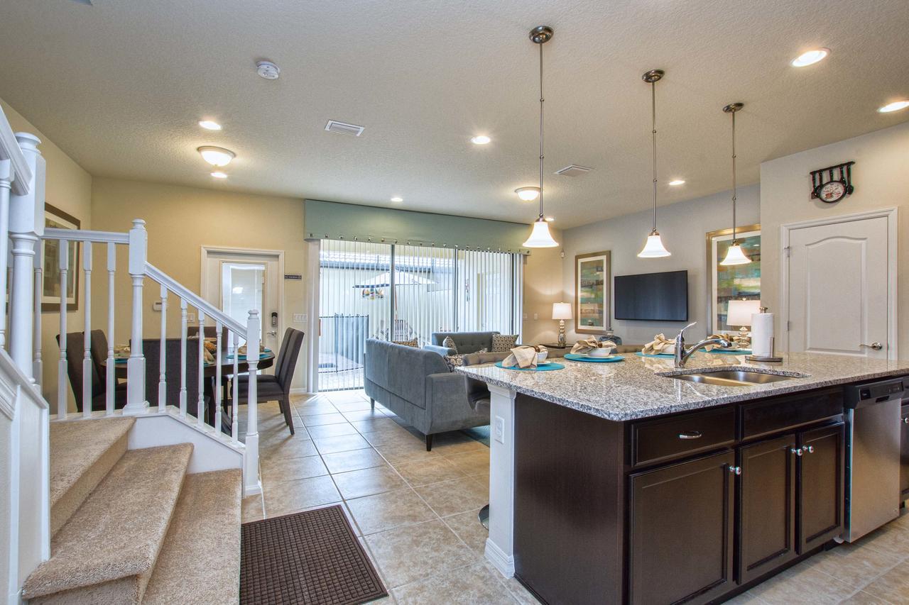 Windsor-5 Bed Townhouse W/splashpool-3804ww Villa