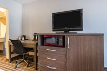 Hotel Allure Express Airport