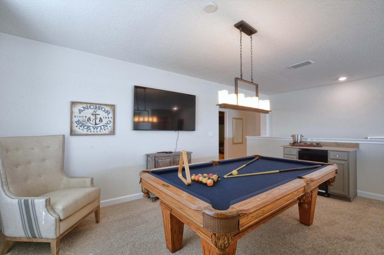 Storey Lake-5 Bedrooms W/pool-1650st Orlando
