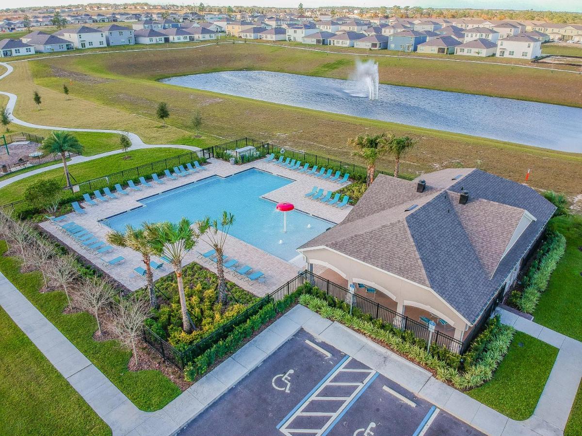 Holiday home Extraordinary Near Disney With Game Orlando