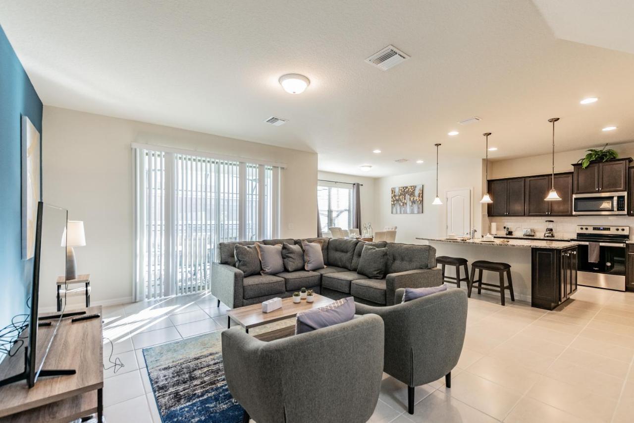Holiday home Extraordinary Near Disney With Game Orlando