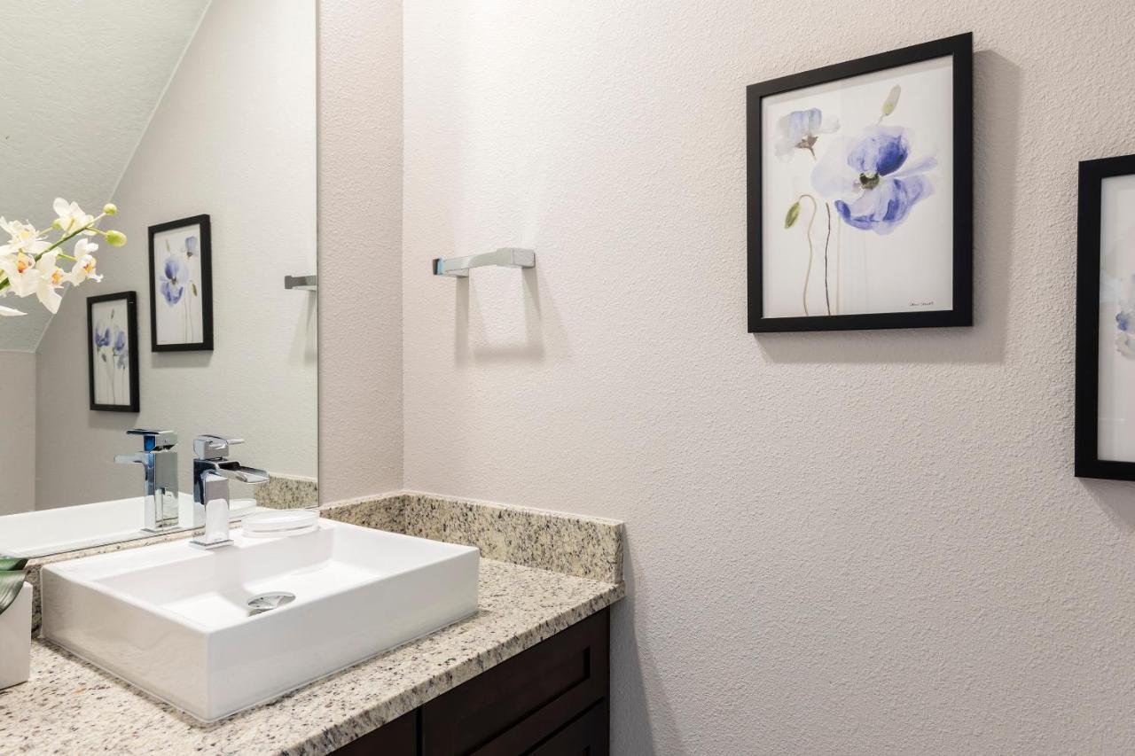4 Bedroom 4 Ba Deluxe Full Kitchen 5min To Disneyworld Orlando
