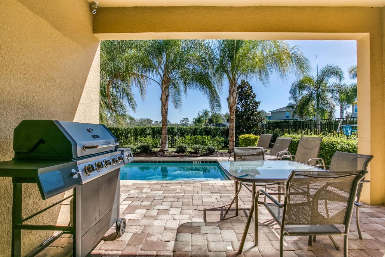 8 Bedroom Vacation With Pool *