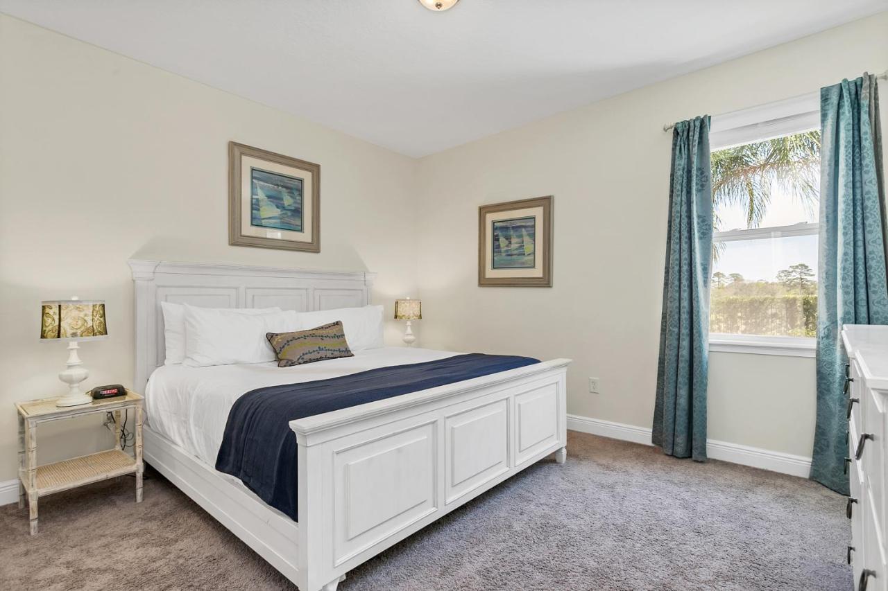 8 Bedroom Vacation With Pool * Orlando