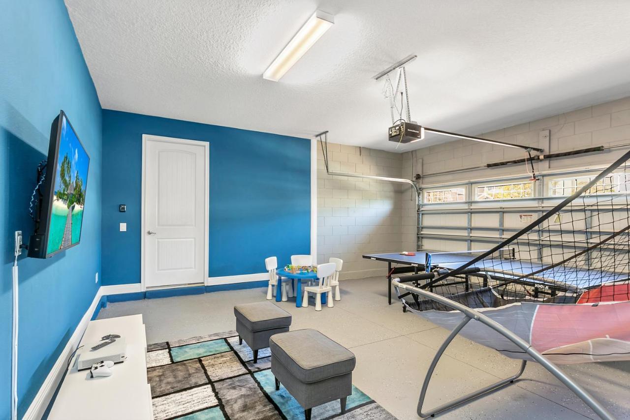 8 Bedroom Vacation With Pool Orlando