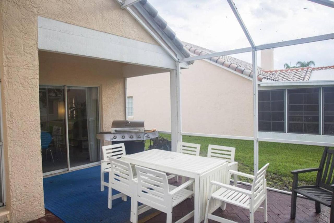 Ventura Place Country Club * Orlando